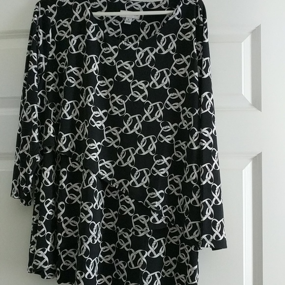 Susan Graver Tops - Susan graver extra large